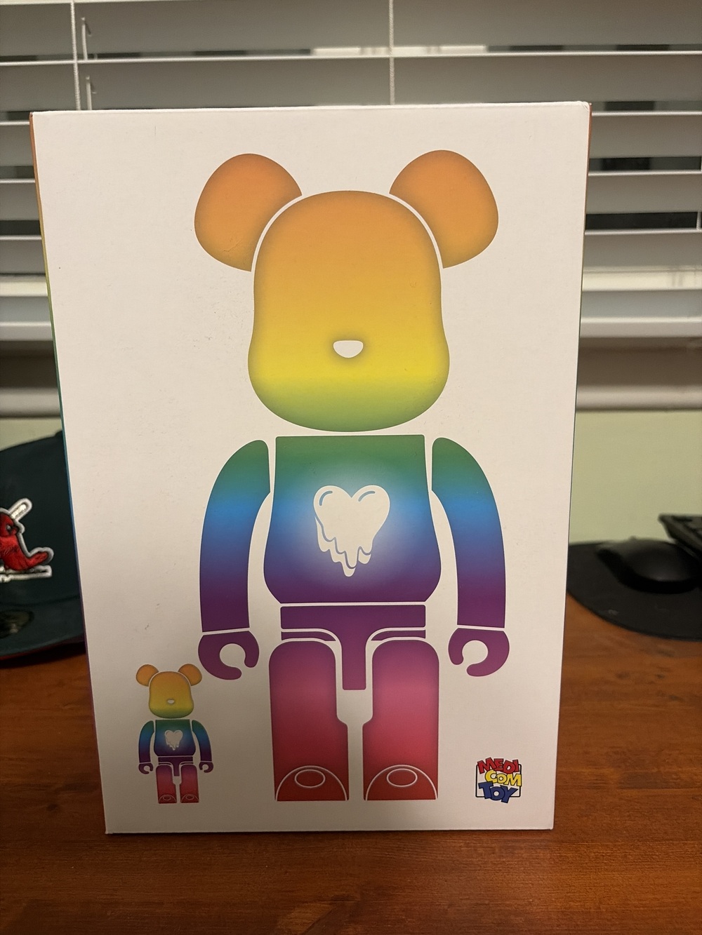 Emotionally Unavailable Gradient Be@rbrick 400% + 100% Set - New